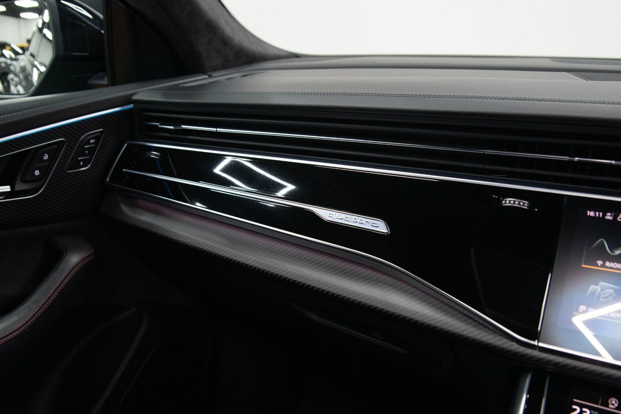 USED 2022 P AUDI RSQ8 4.0 TFSI V8 Vorsprung  