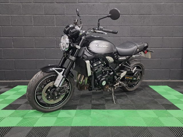View our KAWASAKI Z900 RS