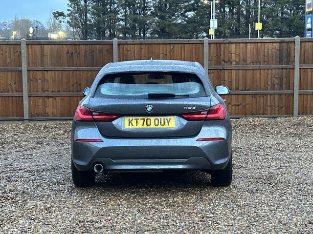 2021 BMW 1 SERIES - Photo 4