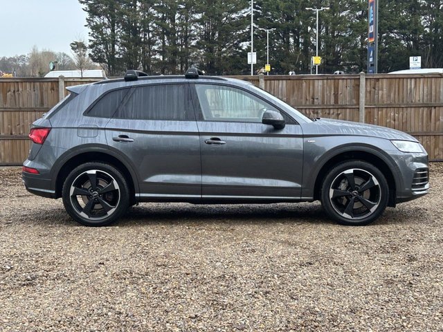 2020 AUDI Q5 - Photo 6