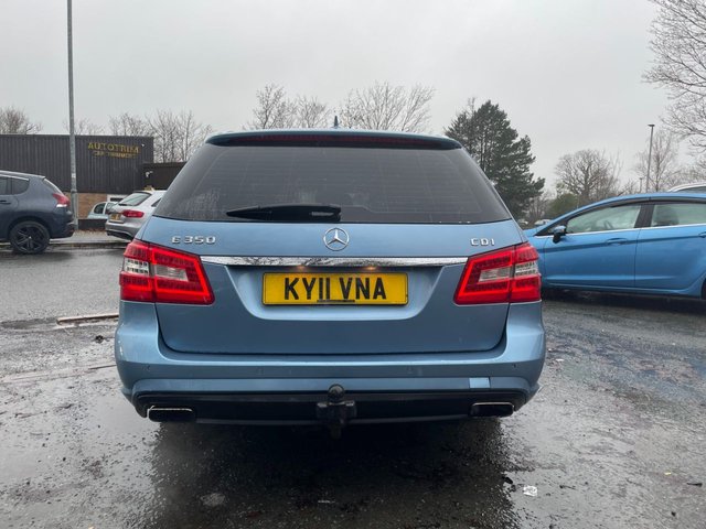 2011 MERCEDES-BENZ E-CLASS 3.0 E350 CDI V6 BlueEfficiency Sport Estate 5dr Diesel G-Tronic Euro 5 (265 ps) - Photo 9