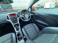 USED 2015 64 VAUXHALL ASTRA GTC 1.4T SRi Coupe 3dr Petrol Manual Euro 5 (s/s) (140 ps) * LOW MILES - ALLOY WHEELS - HALF LEATHER INTERIOR *