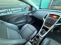 USED 2015 64 VAUXHALL ASTRA GTC 1.4T SRi Coupe 3dr Petrol Manual Euro 5 (s/s) (140 ps) * LOW MILES - ALLOY WHEELS - HALF LEATHER INTERIOR *