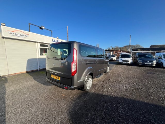 2022 Ford Tourneo Custom 2L Titanium 5dr - Photo 8