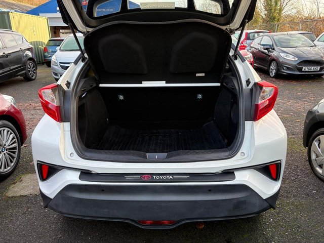 2018 TOYOTA C-HR 1.8 VVT-h Design SUV 5dr Petrol Hybrid CVT Euro 6 (s/s) (122 ps) - Photo 7