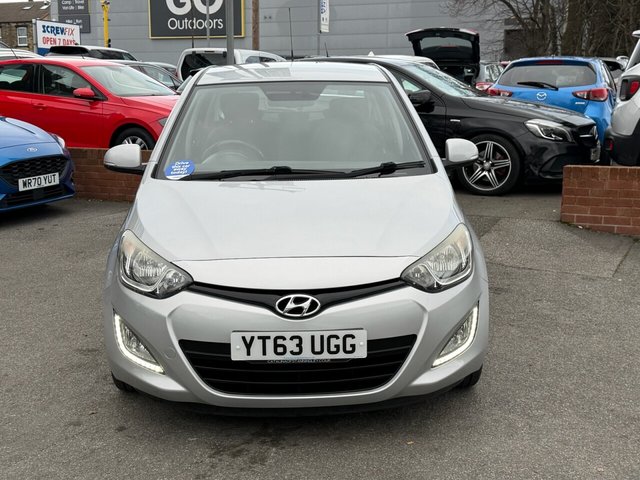 2013 Hyundai I20 1.4L Style 5dr - Photo 2