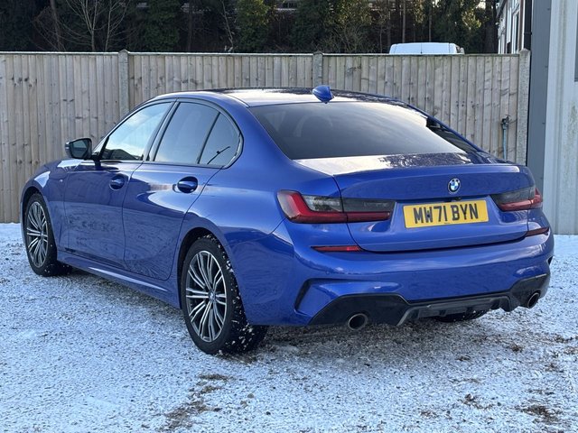 2021 BMW 3 SERIES - Photo 3
