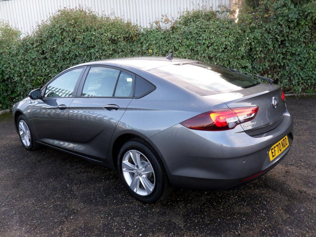 USED 2020 70 VAUXHALL INSIGNIA 1.5 Turbo D SE Nav Grand Sport 5dr Diesel Manual Euro 6 (s/s) (122 ps) SatNav LedHeadlights Cruise Climate