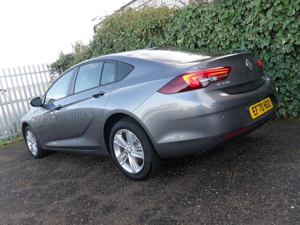 USED 2020 70 VAUXHALL INSIGNIA 1.5 Turbo D SE Nav Grand Sport 5dr Diesel Manual Euro 6 (s/s) (122 ps) SatNav LedHeadlights Cruise Climate