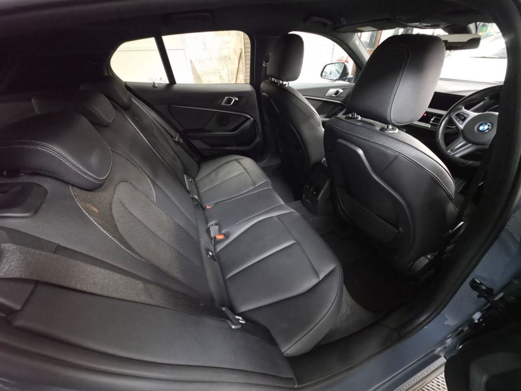 USED 2021 70 BMW 1 SERIES 2.0 118d M Sport Hatchback 5dr Diesel Manual Euro 6 (s/s) (150 ps) 1 Owner - Bluetooth - SatNav!