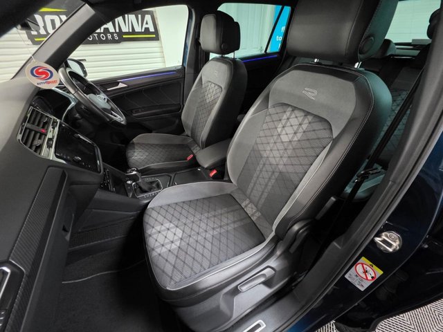 2021 VOLKSWAGEN TIGUAN 1.5 TSI R-Line SUV 5dr Petrol DSG Euro 6 (s/s) (150 ps) - Photo 9