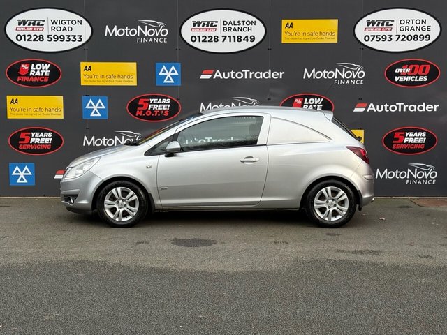2009 Vauxhall Corsa Van 1.3L Sportive 3dr - Photo 2