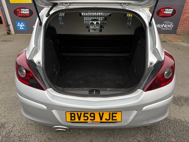 2009 Vauxhall Corsa Van 1.3L Sportive 3dr - Photo 9
