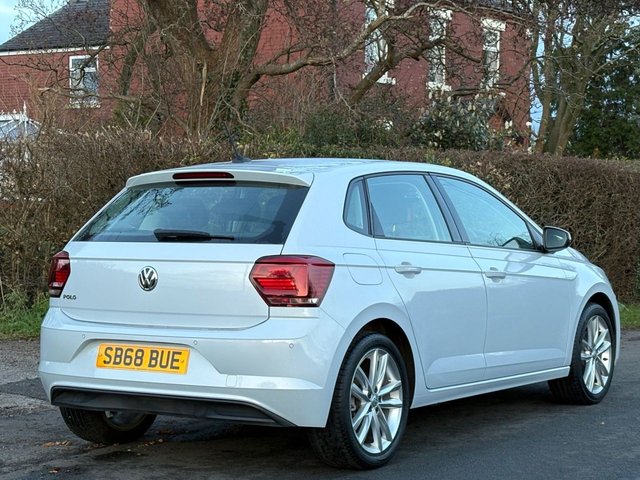 2018 VOLKSWAGEN POLO - Photo 9