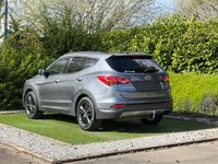 USED 2013 63 HYUNDAI SANTA FE 2.2 CRDi Premium SE SUV 5dr Diesel Manual 4WD Euro 5 (7 seat) (194 bhp) HUGE SPEC WITH SEVEN SEATS AND PAN ROOF SAT NAV AND FANTASTIC SERVICE HISTORY