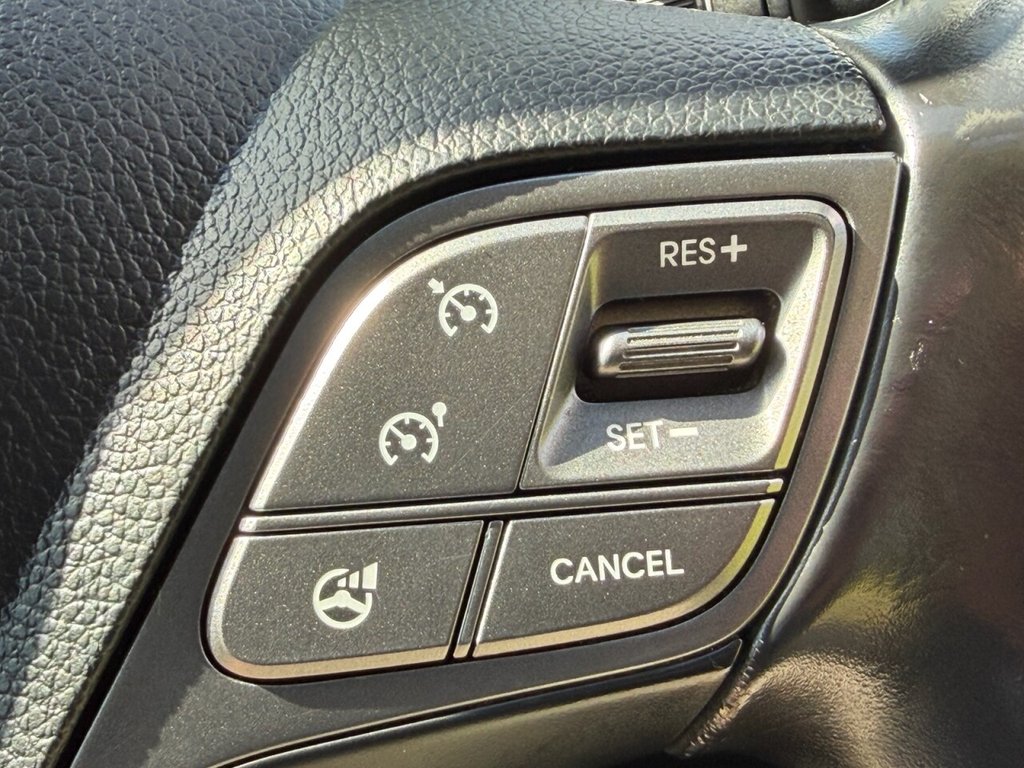 USED 2013 63 HYUNDAI SANTA FE 2.2 CRDi Premium SE SUV 5dr Diesel Manual 4WD Euro 5 (7 seat) (194 bhp) HUGE SPEC WITH SEVEN SEATS AND PAN ROOF SAT NAV AND FANTASTIC SERVICE HISTORY
