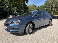 USED 2017 17 VAUXHALL ASTRA 1.4i Turbo Tech Line Hatchback 5dr Petrol Manual Euro 6 (125 ps) FULL SERVICE HISTORY 2 KEYS