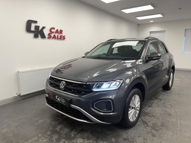 2024 Volkswagen T-Roc 1.5L Life 5dr - Photo 2
