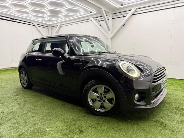 2018 MINI HATCH 2018 1.5 Cooper Classic Euro 6 (s/s) 3dr - Photo 4