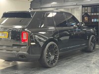 USED 2022 22 ROLLS-ROYCE CULLINAN 6.75 V12 BLACK BADGE SUV 5DR PETROL AUTO 4WD EURO 6 (600 PS) FRRSH/MEGA SPEC/24' VOSSEN
