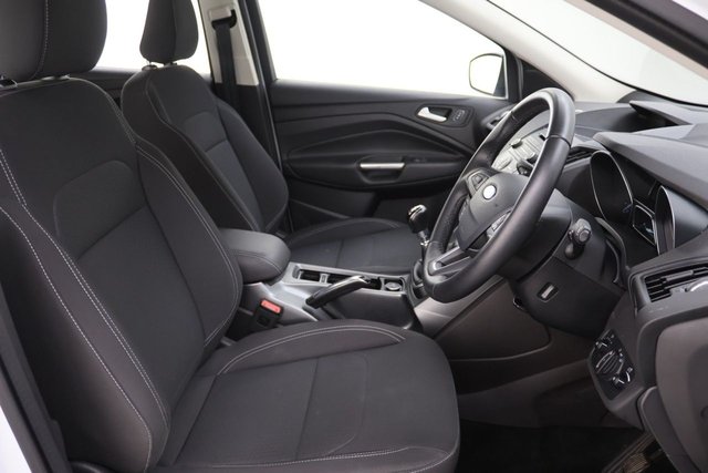 2019 Ford Kuga 1.5L Zetec 5dr - Photo 12