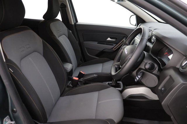 2023 Dacia Duster 1L Extreme 5dr - Photo 12