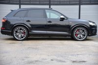 USED 2018 18 AUDI SQ7 4.0 TDI V8 Vorsprung SUV 5dr Diesel Tiptronic quattro Euro 6 (s/s) (435 ps) ULEZ Free | 2 Keys | Full Service History | 7 Seats | Panoramic Glass Sunroof | Full Audi Exclusive Velcona Leather | BOSE 3D Sound System | Trailer Pack | Ambient Lights | Heated Front & Rear Seats | LED Headlights | Electrically Adjustable Steering Column | Audi Phone Box | Privacy Glass | Heated Exterior Mirrors | MOT Valid ( 27/04/2026)