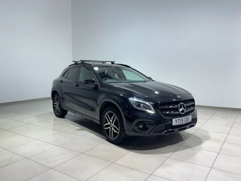 2019 MERCEDES-BENZ GLA