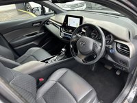 USED 2022 72 TOYOTA C-HR 1.8 VVT-h GPF Excel SUV 5dr Petrol Hybrid CVT Euro 6 (s/s) (122 ps) ** RAC BUYSURE INSPECTED **