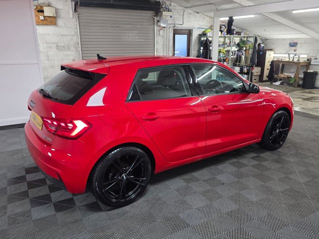 2022 AUDI A1 1.0 TFSI 30 Technik Sportback 5dr Petrol Manual Euro 6 (s/s) (110 ps) - Photo 5