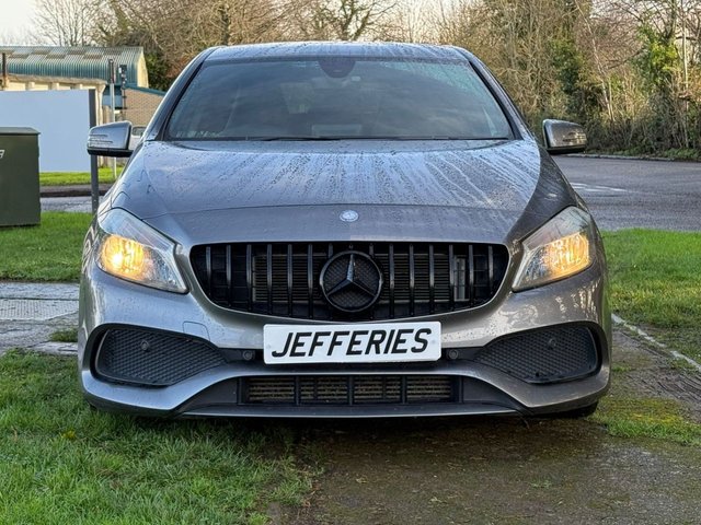 2017 Mercedes-Benz A-CLASS - Photo 2