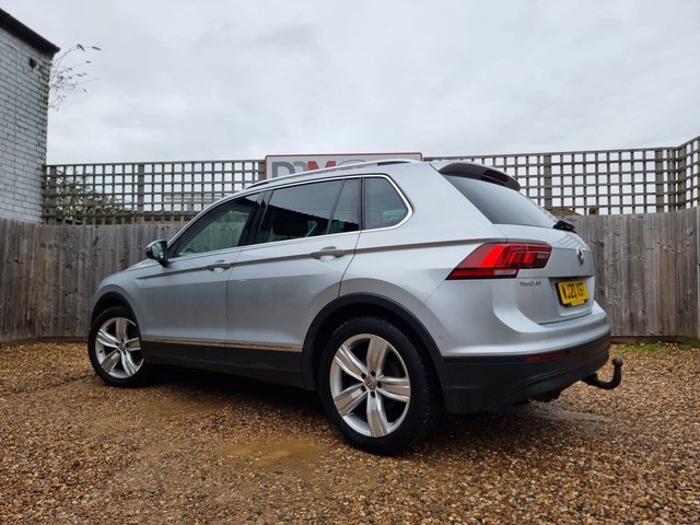 2020 VOLKSWAGEN TIGUAN 1.5 TSI EVO Match SUV 5dr Petrol Manual Euro 6 (s/s) (150 ps) - Photo 4