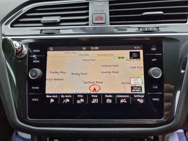 2020 VOLKSWAGEN TIGUAN 1.5 TSI EVO Match SUV 5dr Petrol Manual Euro 6 (s/s) (150 ps) - Photo 3