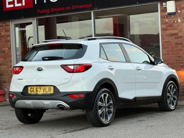 2018 KIA STONIC - Photo 9