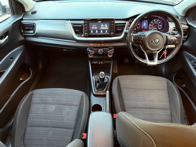 2018 KIA STONIC - Photo 12