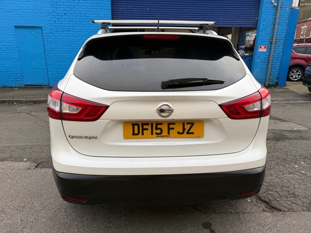 2015 NISSAN QASHQAI 2015 1.2 DIG-T n-tec+ SUV 5dr Petrol Manual 2WD Euro 6 (s/s) (115 ps) - Photo 12