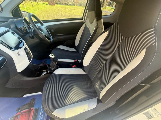 2018 PEUGEOT 108 - Photo 11