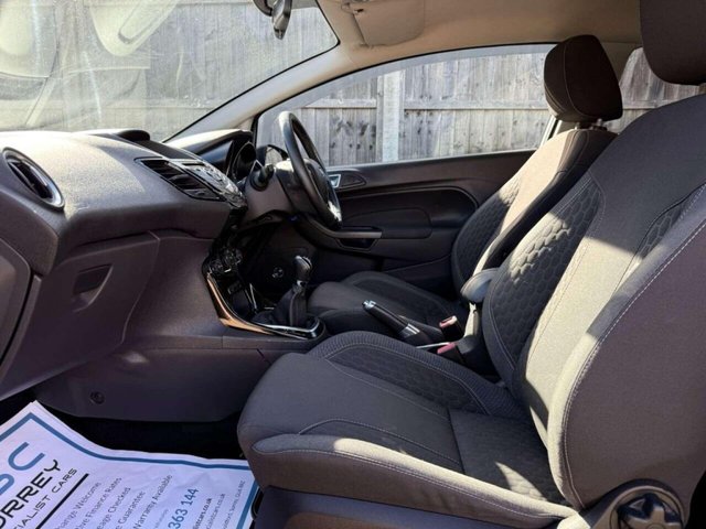 2013 Ford Fiesta - Photo 6