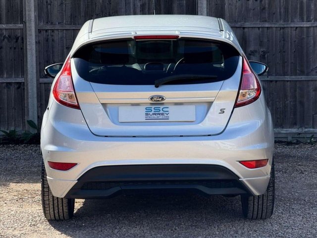 2013 Ford Fiesta - Photo 11