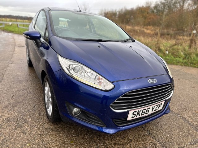 2016 Ford Fiesta 1L Zetec 3dr - Photo 9