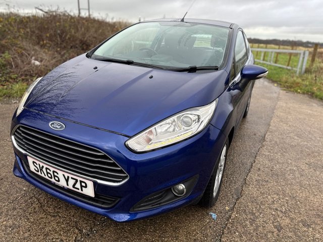 2016 Ford Fiesta 1L Zetec 3dr - Photo 12