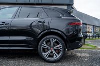 USED 2022 22 JAGUAR F-PACE 5.0 P550 V8 SVR Quickshift AWD Euro 6 (s/s) 5dr Pan Roof|FJSH