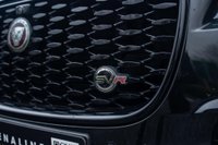 USED 2022 22 JAGUAR F-PACE 5.0 P550 V8 SVR Quickshift AWD Euro 6 (s/s) 5dr Pan Roof|FJSH