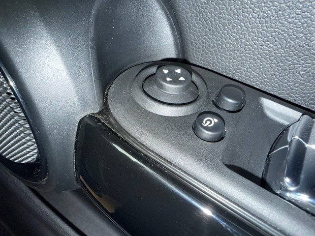 2022 MINI Electric Hatch - Photo 9