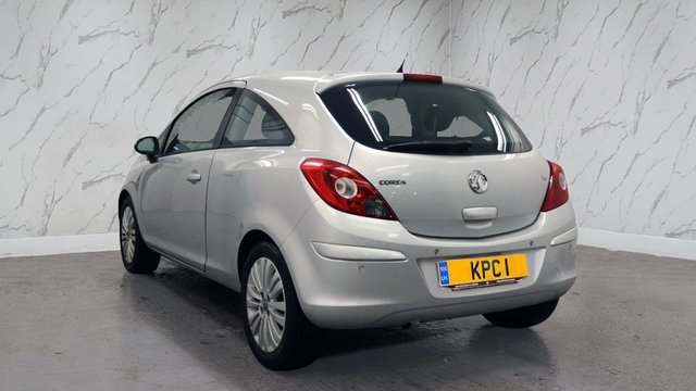 2011 VAUXHALL CORSA - Photo 3