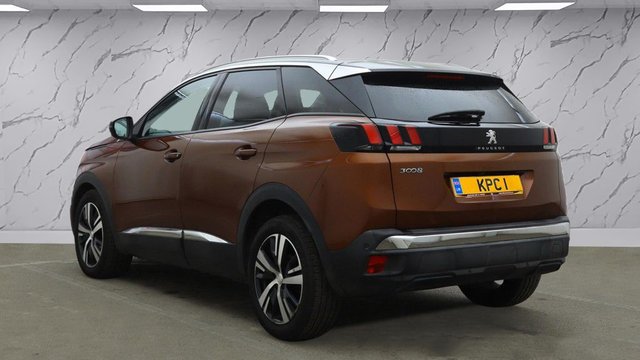 2017 PEUGEOT 3008 - Photo 3
