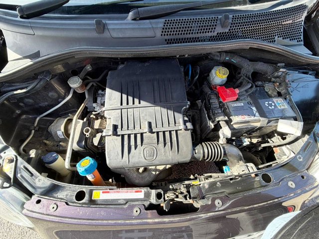 2014 FIAT 500 - Photo 4