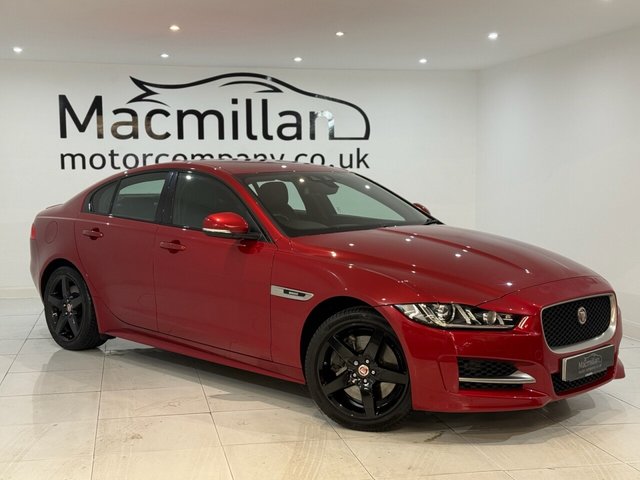 2018 JAGUAR XE - Photo 3