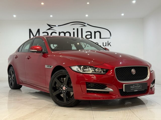 2018 JAGUAR XE - Photo 4