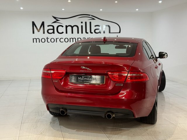 2018 JAGUAR XE - Photo 11